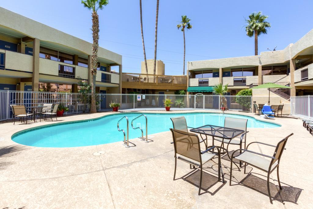Motel 6 Glendale Az Εξωτερικό φωτογραφία