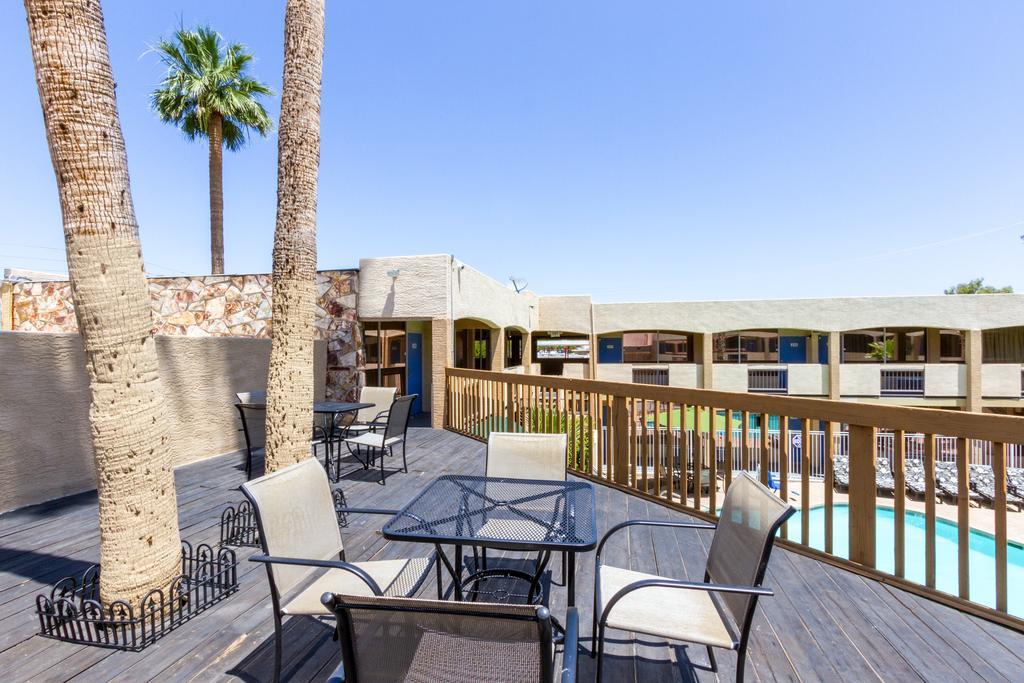 Motel 6 Glendale Az Εξωτερικό φωτογραφία