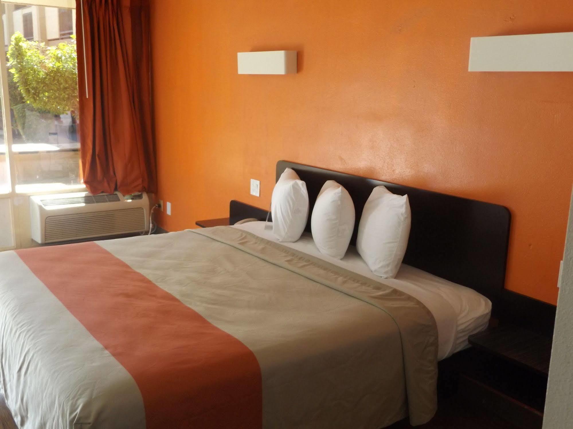 Motel 6 Glendale Az Εξωτερικό φωτογραφία