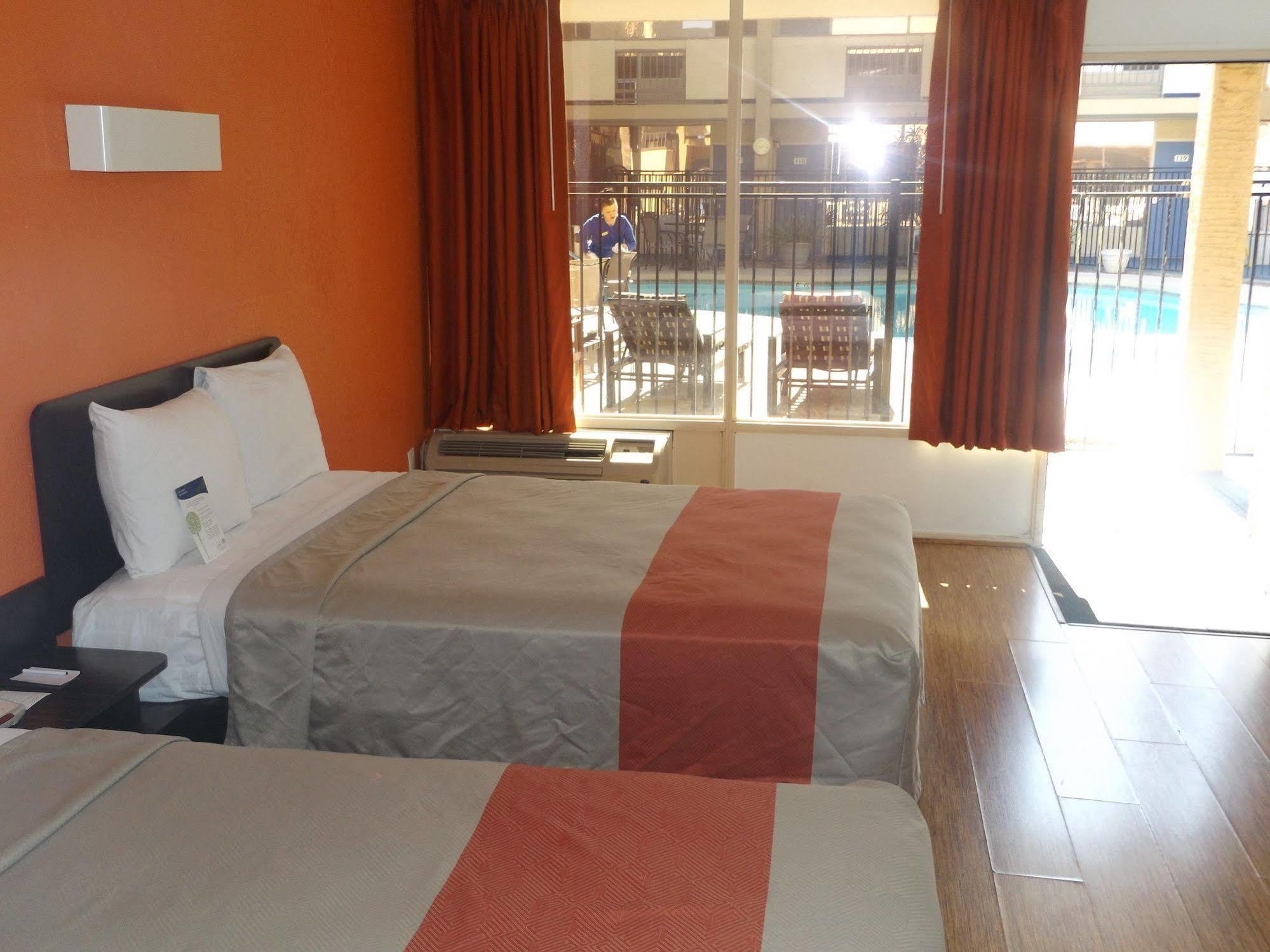 Motel 6 Glendale Az Εξωτερικό φωτογραφία